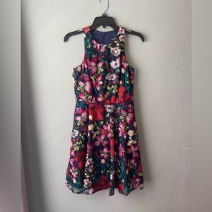 Cocktail dress, size 2 with pockets